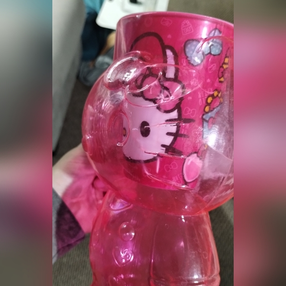 Hello Kitty CupSet - Picture 4 of 9
